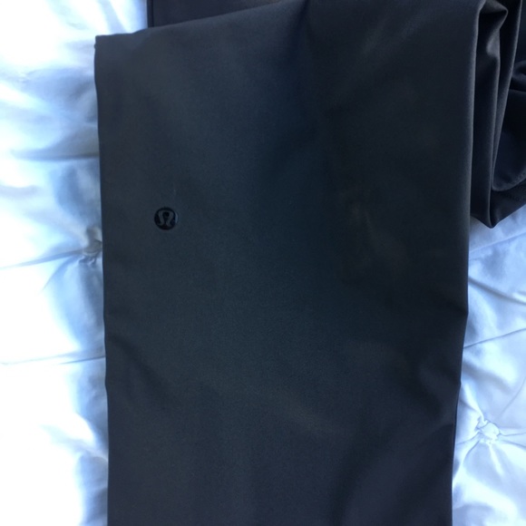 lululemon athletica Other - LULULEMON JOGGER COMMUTER